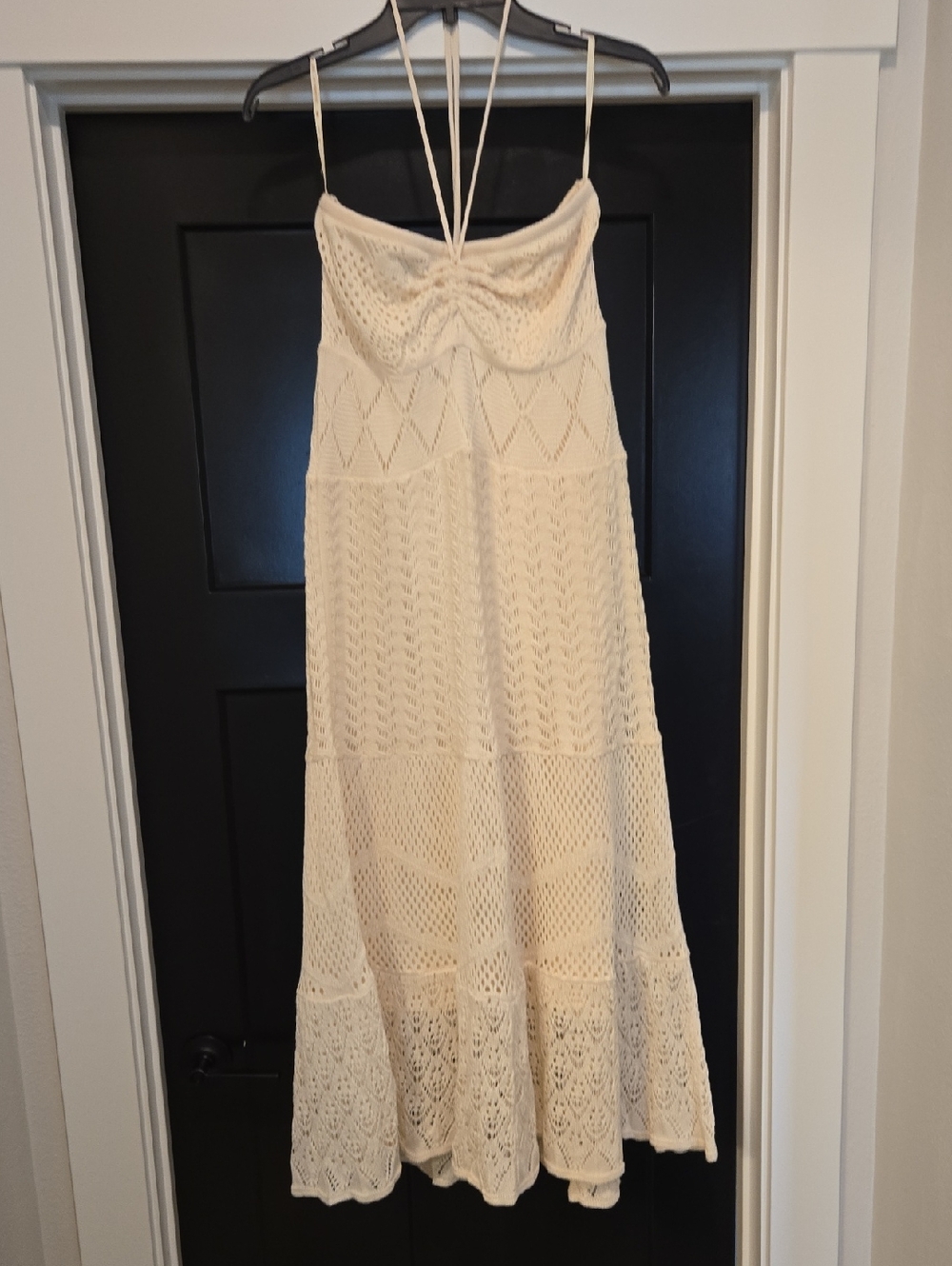 FARM Rio Cream Crochet Strapless Maxi Dress